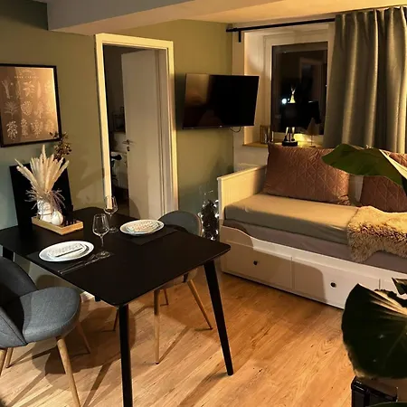 Ferienhaus Mit Terrasse Apartment *