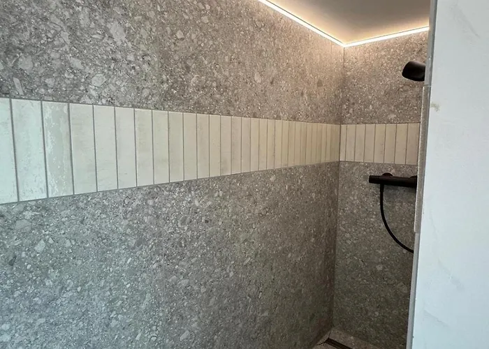 アパート Mit Terrasse *